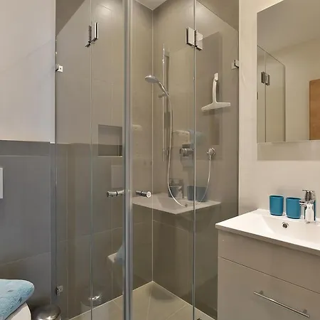 Daire Beate Brixen im Thale